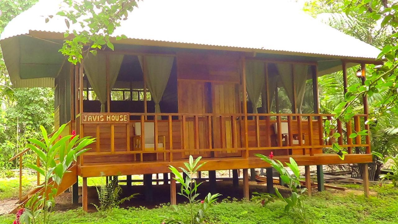 Passiflora Camp Guest House Puerto Maldonado Exterior foto